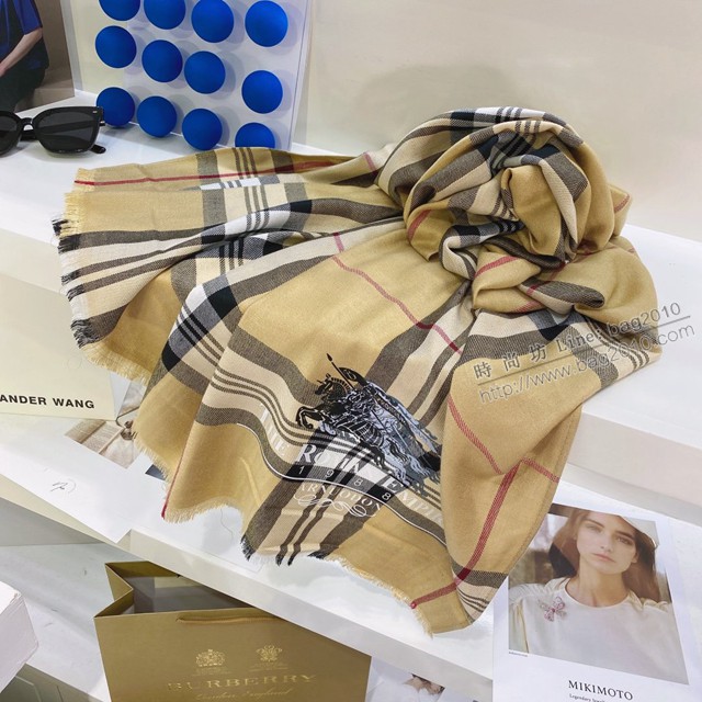 Burberry經典寬格混紡大規格披肩經典格子披肩圍巾 巴寶莉2021新款女士棉絨圍巾  mmj1317